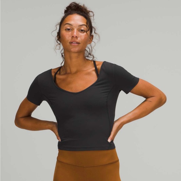 lululemon athletica Tops - Lululemon align tshirt cropped black fits like a 6/8